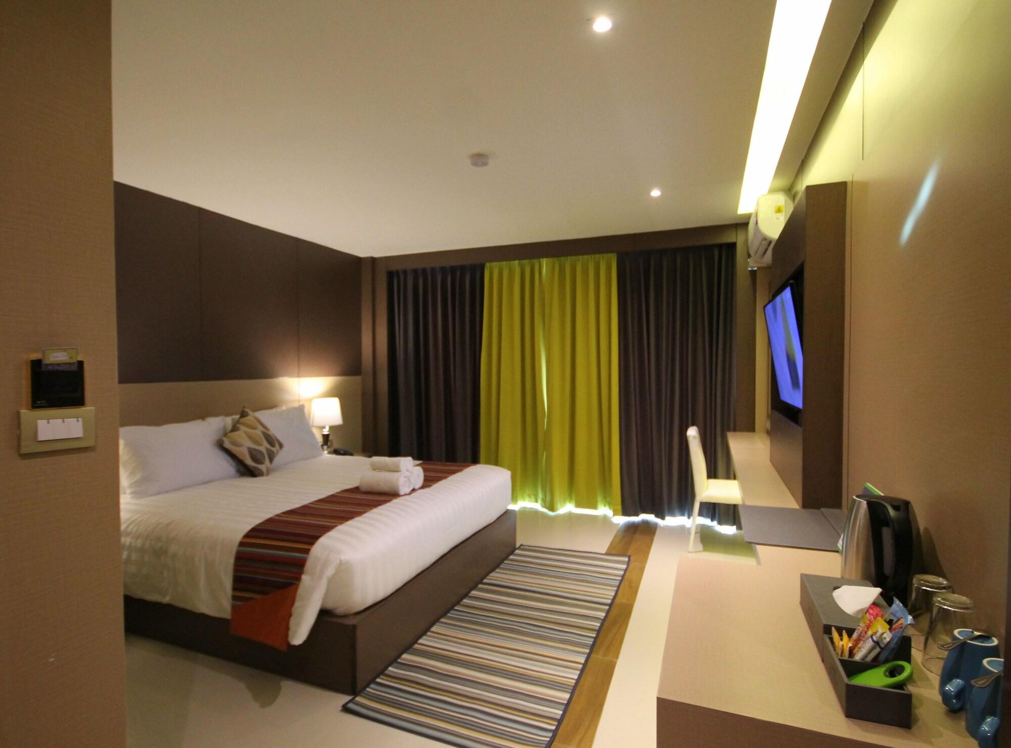 Rooms Republic Pattaya Exterior foto